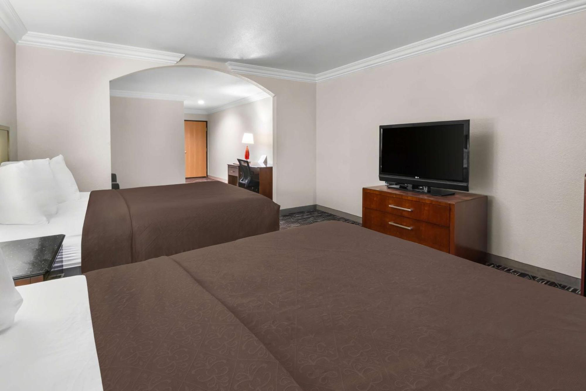 Surestay Plus By Best Western Fort Worth Benbrook Dış mekan fotoğraf