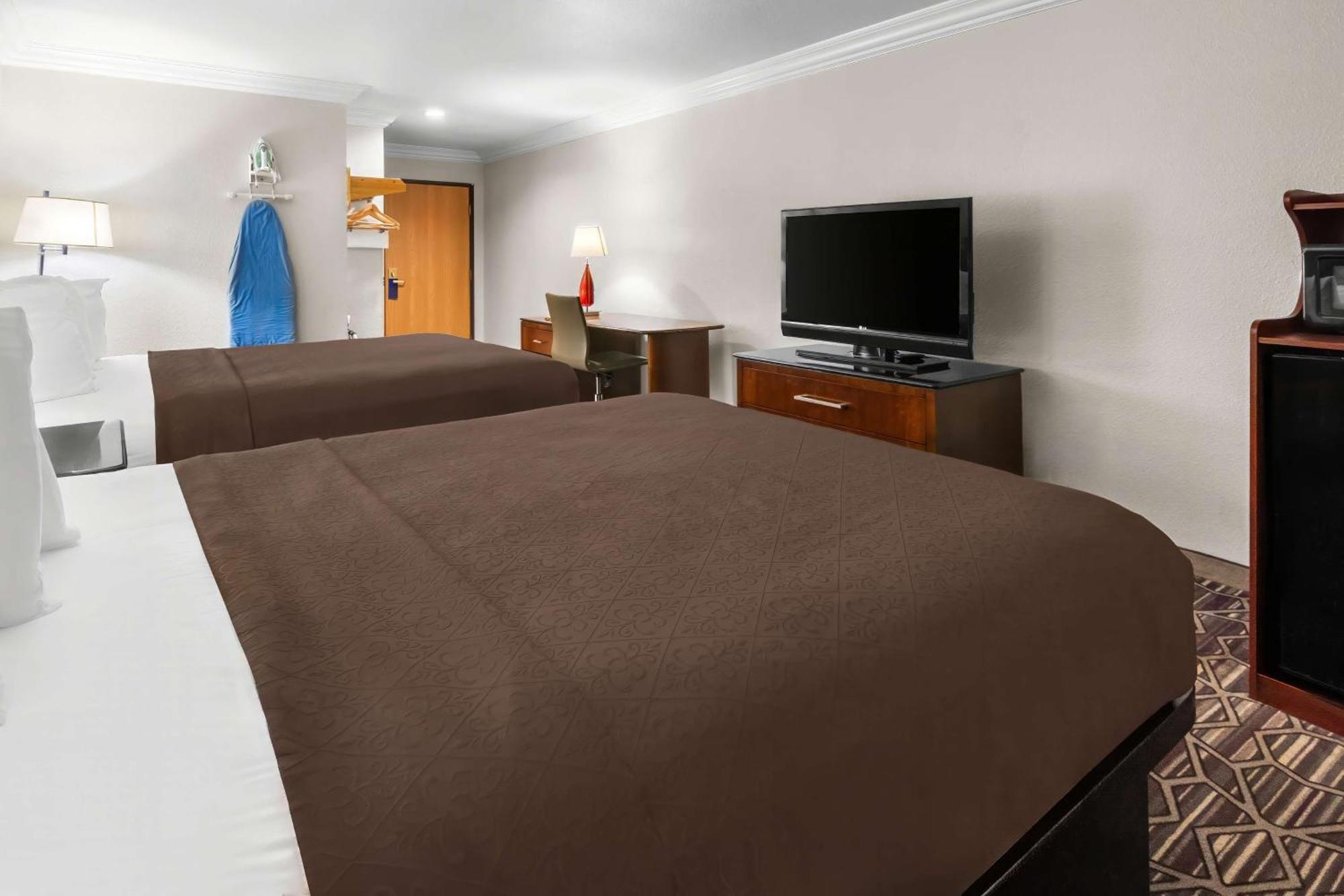 Surestay Plus By Best Western Fort Worth Benbrook Dış mekan fotoğraf