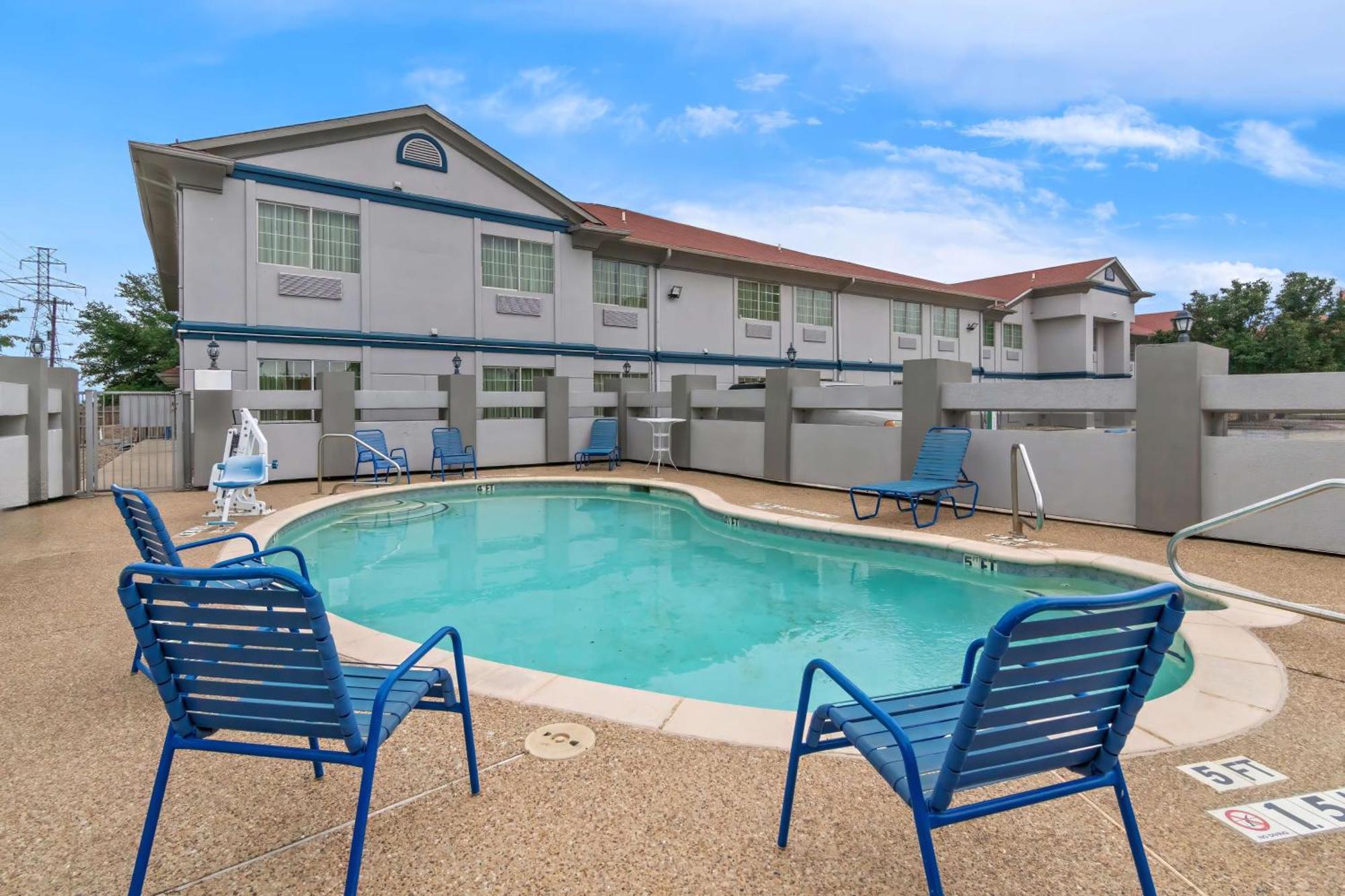 Surestay Plus By Best Western Fort Worth Benbrook Dış mekan fotoğraf